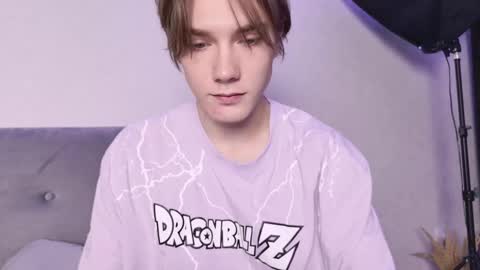 Snapshot of callmenineoneseven chatting on October 2, 11:12 pm Nick online show from October 2, 11:12 pm