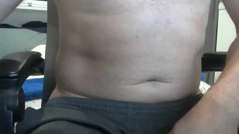 callmeroger33 online show from December 18, 4:57 pm