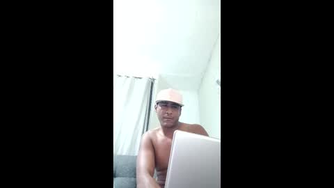 Snapshot of calt2227 chatting on February 11, 7:08 pm calt2227 online show from February 11, 7:08 pm