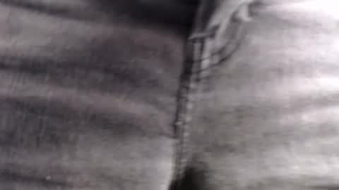 Snapshot of calvinhotlatino chatting on December 6, 11:14 pm calvinhotlatino online show from December 6, 11:14 pm