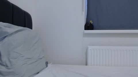 Snapshot of calvinjohnlad chatting on December 26, 3:20 pm Calvinjohnlad online show from December 26, 3:20 pm