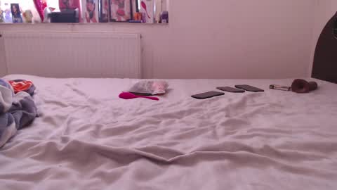 Snapshot of calvinjohnlad chatting on February 14, 11:42 am Calvinjohnlad online show from February 14, 11:42 am