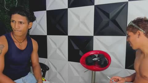 Snapshot of cam_sexyboy chatting on September 22, 1:51 am cam_sexyboy online show from September 22, 1:51 am