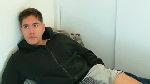 camara110 online show from November 8, 8:18 pm