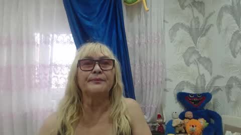 CamDiva1 online show from October 6, 11:51 am
