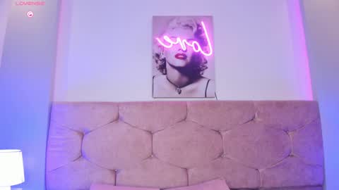 Camelia Smith online show from December 20, 5:57 am