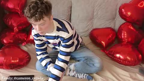 Cameron online show from February 14, 7:17 am