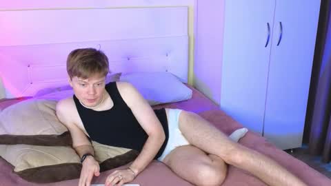 Cameron online show from December 5, 9:29 am