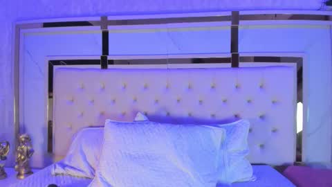 cameron_hearts online show from January 13, 12:10 pm