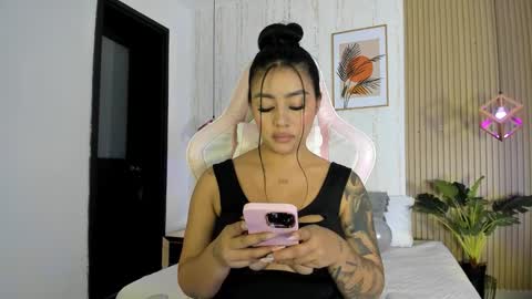 Snapshot of cameroncollinss chatting on October 30, 8:20 pm Cameron online show from October 30, 8:20 pm