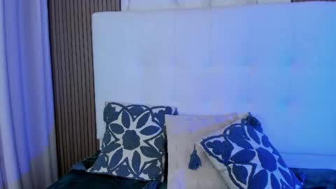 Snapshot of cami_adamss chatting on July 3, 11:38 am cami_adamss online show from July 3, 11:38 am