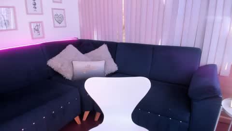 Camila cruz online show from January 7, 8:10 pm