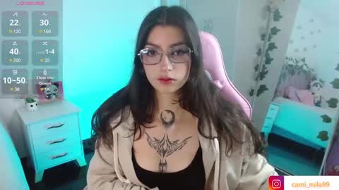 Snapshot of cami_mila99 chatting on January 8, 3:51 am CAMI online show from January 8, 3:51 am