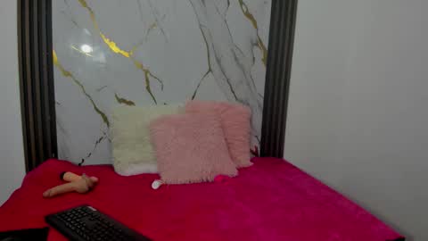 CAMI online show from January 7, 7:27 pm