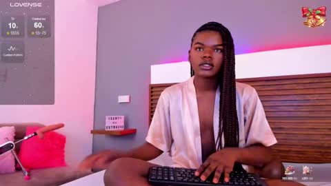 camiestrada online show from December 29, 6:27 pm
