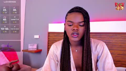 camiestrada online show from December 30, 9:37 am