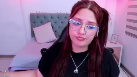 Camila Osorio online show from January 17, 9:49 am