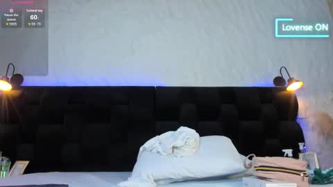 camila__gomez_ online show from December 3, 12:25 pm