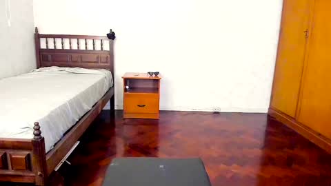 Snapshot of camila_berk chatting on January 28, 3:15 am Cami online show from January 28, 3:15 am