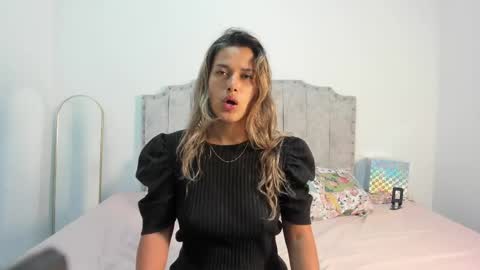   online show from May 6, 10:20 am