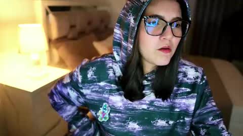 Camila buitrago online show from February 1, 10:52 pm