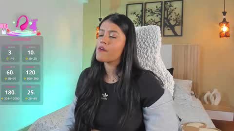 camila_bustamante_ online show from October 7, 3:31 pm