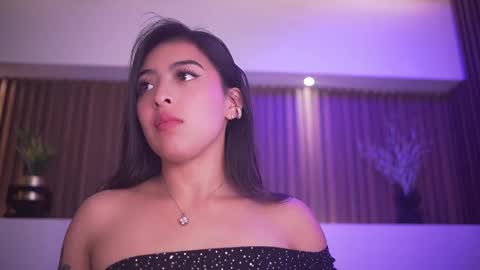 Camila online show from November 27, 8:05 am