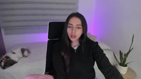  C A M I  online show from July 7, 1:52 am