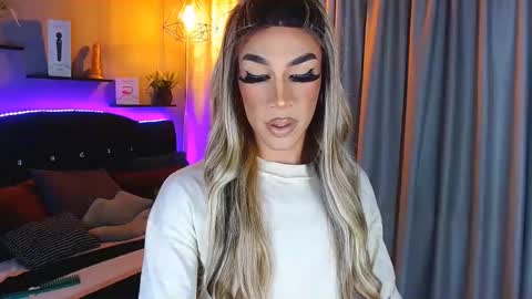 Camila online show from January 22, 3:09 am