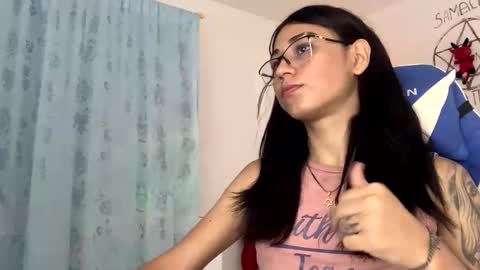 Camila online show from November 9, 6:17 pm