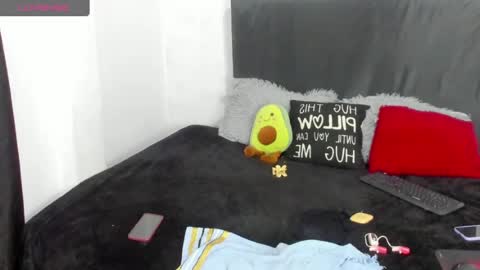 Snapshot of camila_valenciia_ chatting on July 8, 12:26 am Camila online show from July 8, 12:26 am