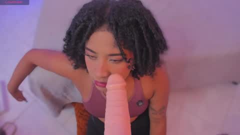 Camila Foox online show from April 14, 4:29 am