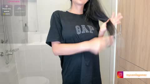 Camila online show from November 16, 1:06 pm