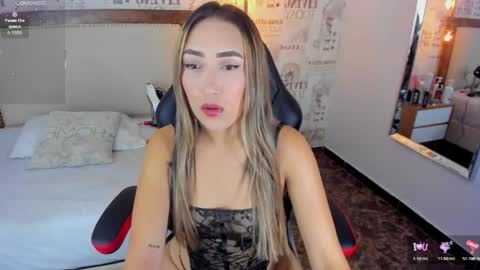 Snapshot of camilagray2 chatting on May 15, 3:02 am CAMILA online show from May 15, 3:02 am