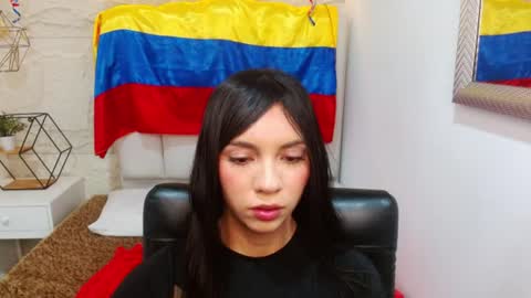 Snapshot of camilah_tk chatting on July 6, 12:46 pm Cami online show from July 6, 12:46 pm