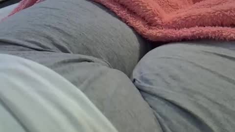 flash 50 tokens BIG CLIT  tits pussy. masturbation big clit 150 tokens fingers inside pussy 1000 tk  pump big clit 300 tk online show from March 13, 8:48 pm