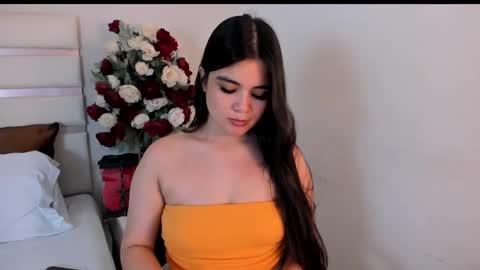 Snapshot of camilasofiia chatting on February 25, 10:50 pm Camila online show from February 25, 10:50 pm
