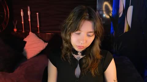 Camilla online show from May 7, 6:19 am