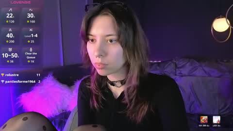 Camilla online show from May 10, 1:49 pm
