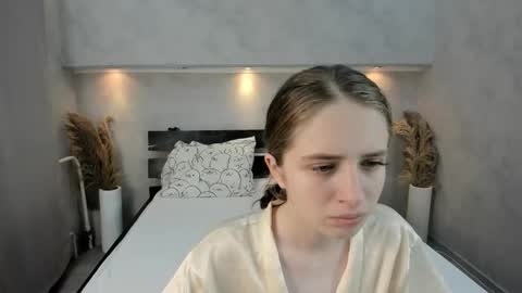 Camilla online show from October 31, 1:06 am