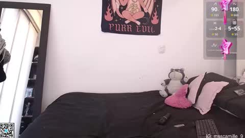 Snapshot of camille_666 chatting on November 27, 9:06 pm Camille online show from November 27, 9:06 pm