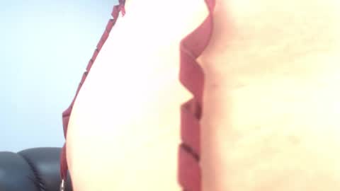 Camille online show from April 14, 9:21 pm