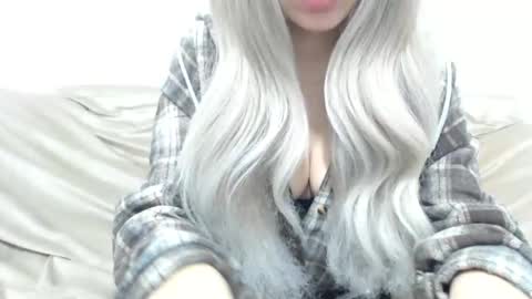CamilleBunny online show from February 18, 3:24 am