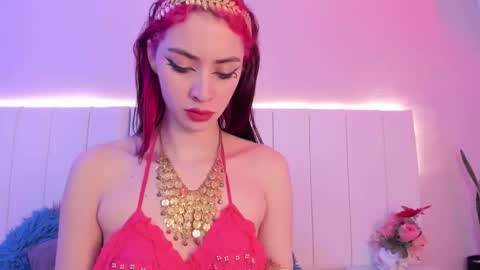 C A M I L L E N    Help me get to the top online show from November 14, 11:35 pm