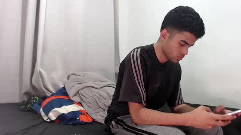 camillo_beischel_ online show from September 25, 6:44 pm