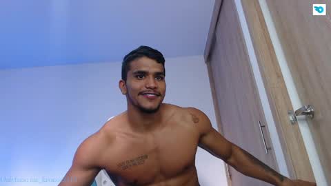 camilo_contre21 online show from April 17, 10:13 pm