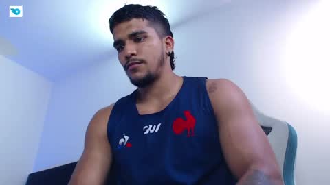 camilo_contre21 online show from May 21, 5:53 pm