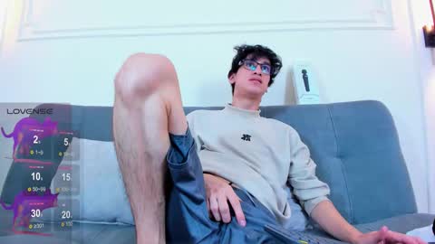 Camilo online show from February 12, 3:45 am