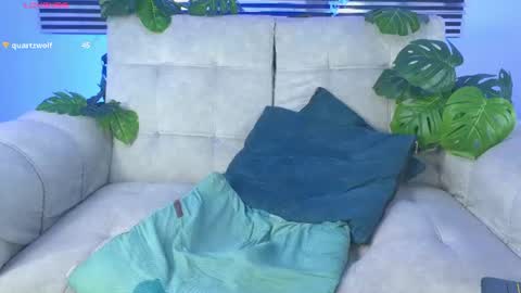 Snapshot of camilo_xcam chatting on June 11, 12:32 am CAMILO online show from June 11, 12:32 am