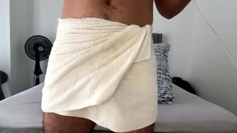 camilor_30 online show from April 6, 3:13 pm